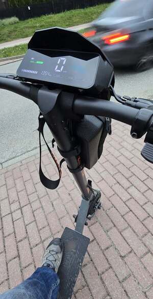 Hulajnoga elektryczna