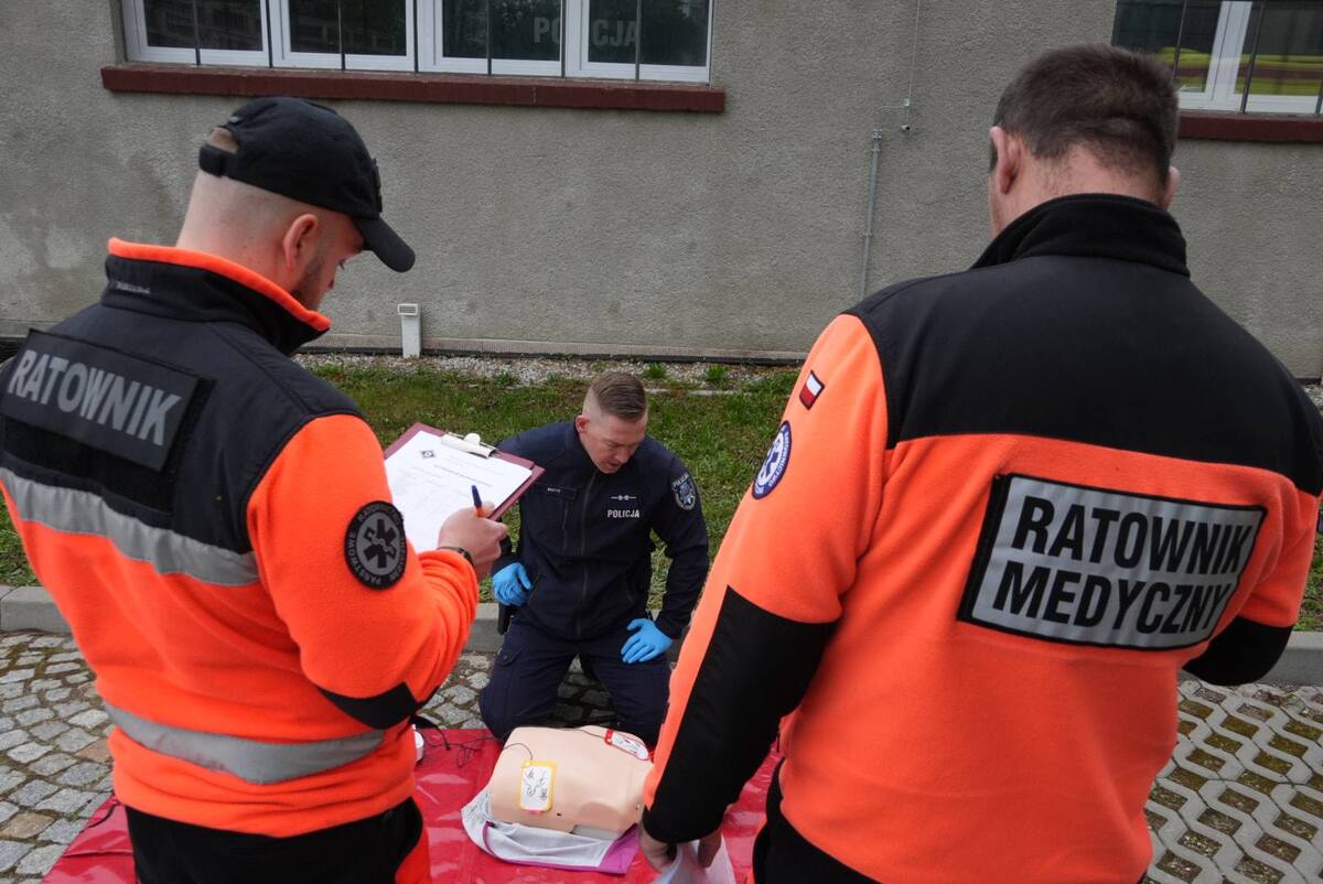 Kadry z poszczególnych konkurencji oraz uroczystego zakończenia wojewódzkich eliminacji do XXXVI edycji konkursu „Policjant Ruchu Drogowego”.