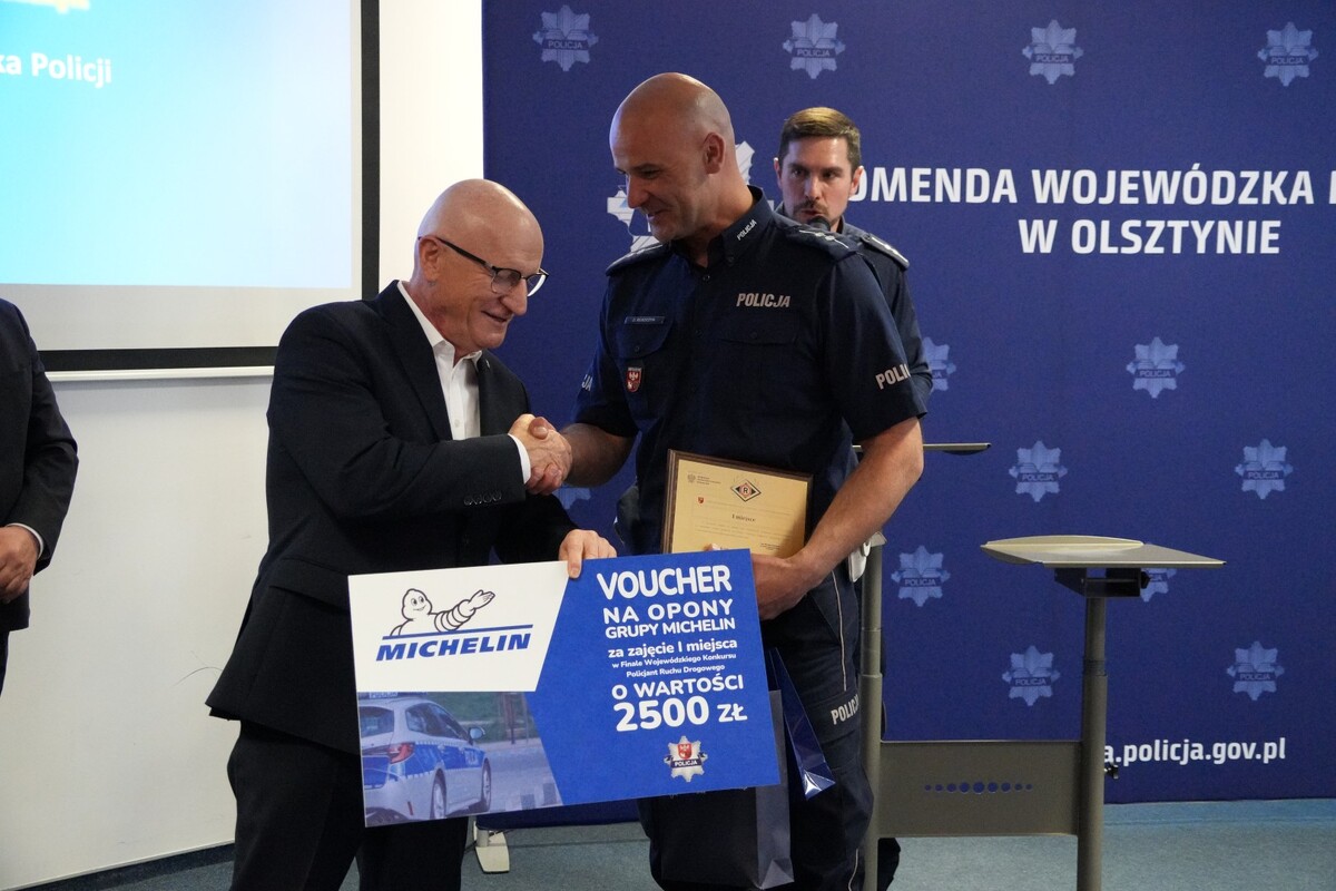 Kadry z poszczególnych konkurencji oraz uroczystego zakończenia wojewódzkich eliminacji do XXXVI edycji konkursu „Policjant Ruchu Drogowego”.