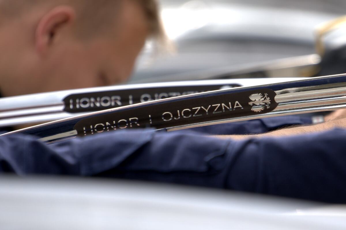 funkcjonariusze garnizonu warmińsko-mazurskiego podczas szkolenia kompanii reprezentacyjnej