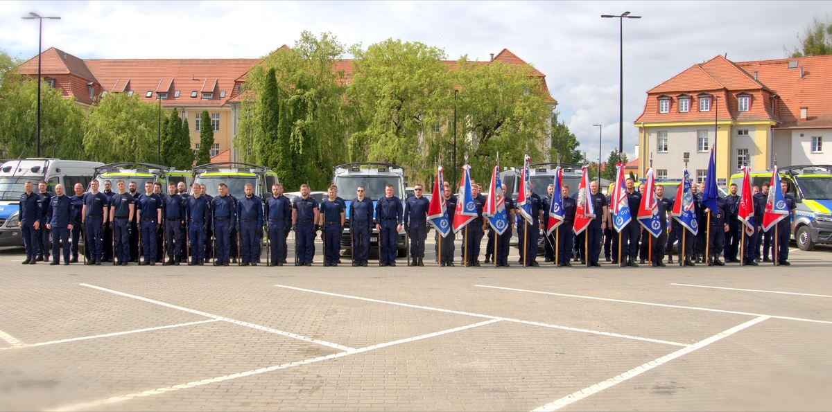 funkcjonariusze garnizonu warmińsko-mazurskiego podczas szkolenia kompanii reprezentacyjnej