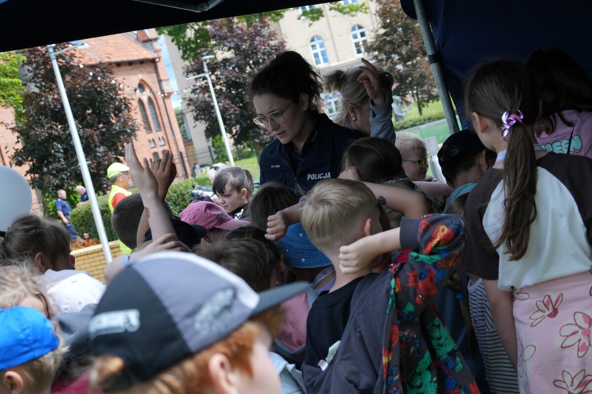 Uczestnicy Kręci mnie bezpieczeństwo w lecie