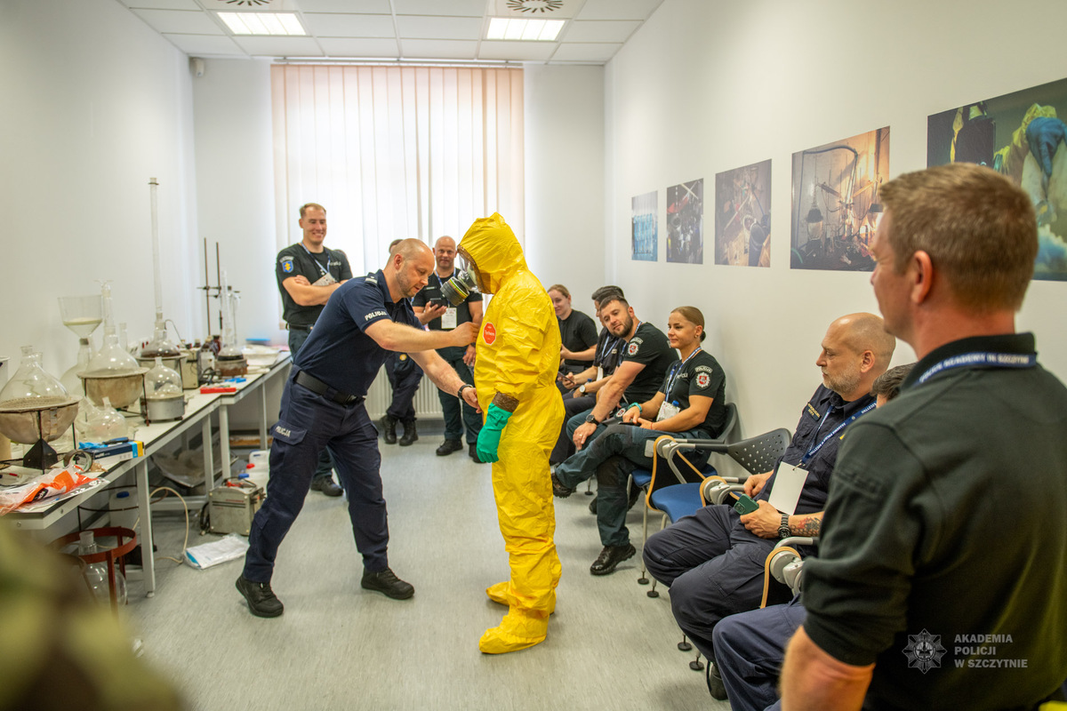 Szkolenie z pierwszej pomocy w sytuacjach zwiększonego zagrożenia tematem przewodnim tegorocznego Erasmus+ Staff International Week