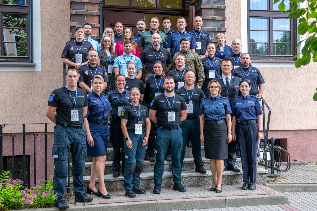 Szkolenie z pierwszej pomocy w sytuacjach zwiększonego zagrożenia tematem przewodnim tegorocznego Erasmus+ Staff International Week