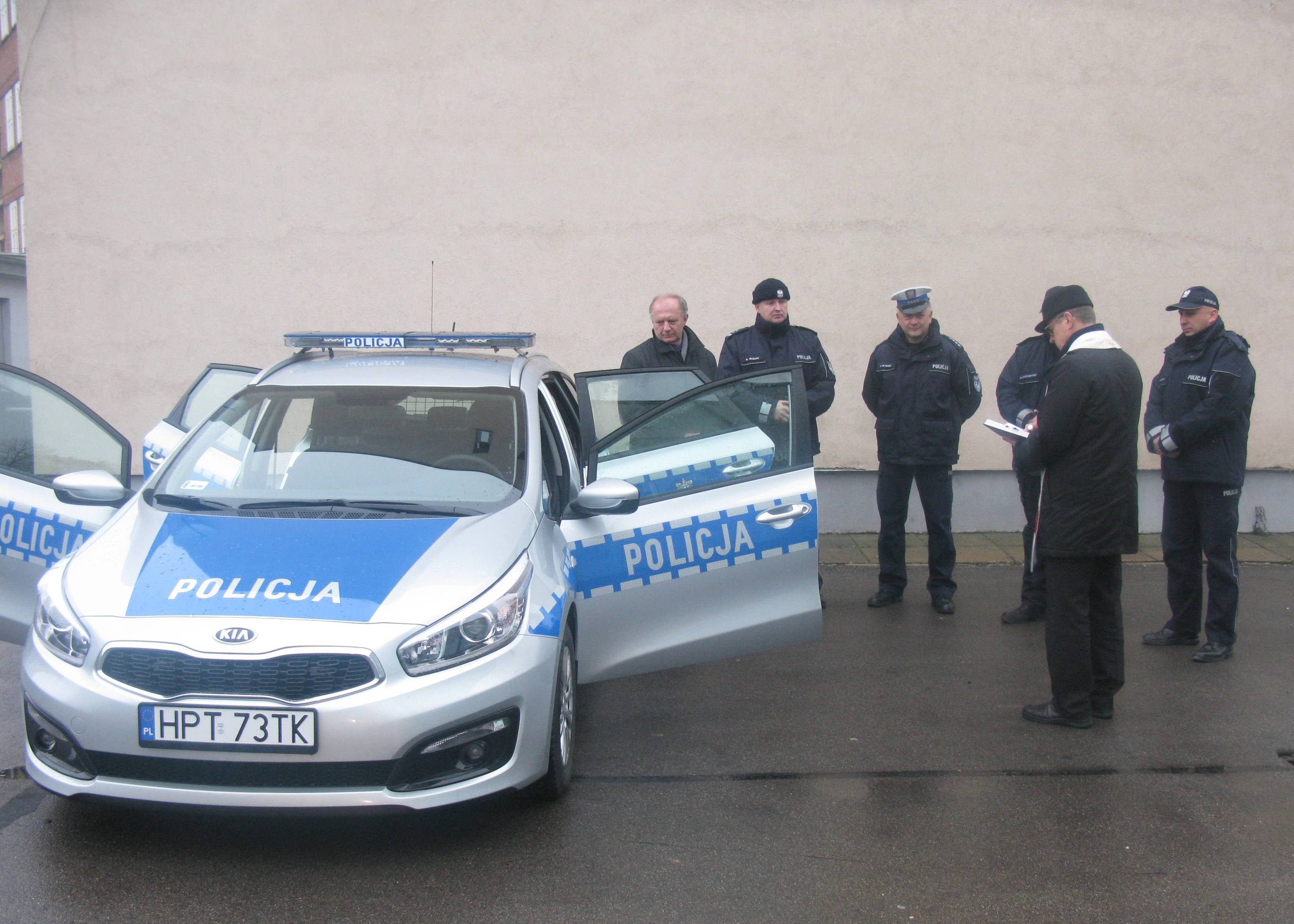 Nowy radiowóz kia ceed