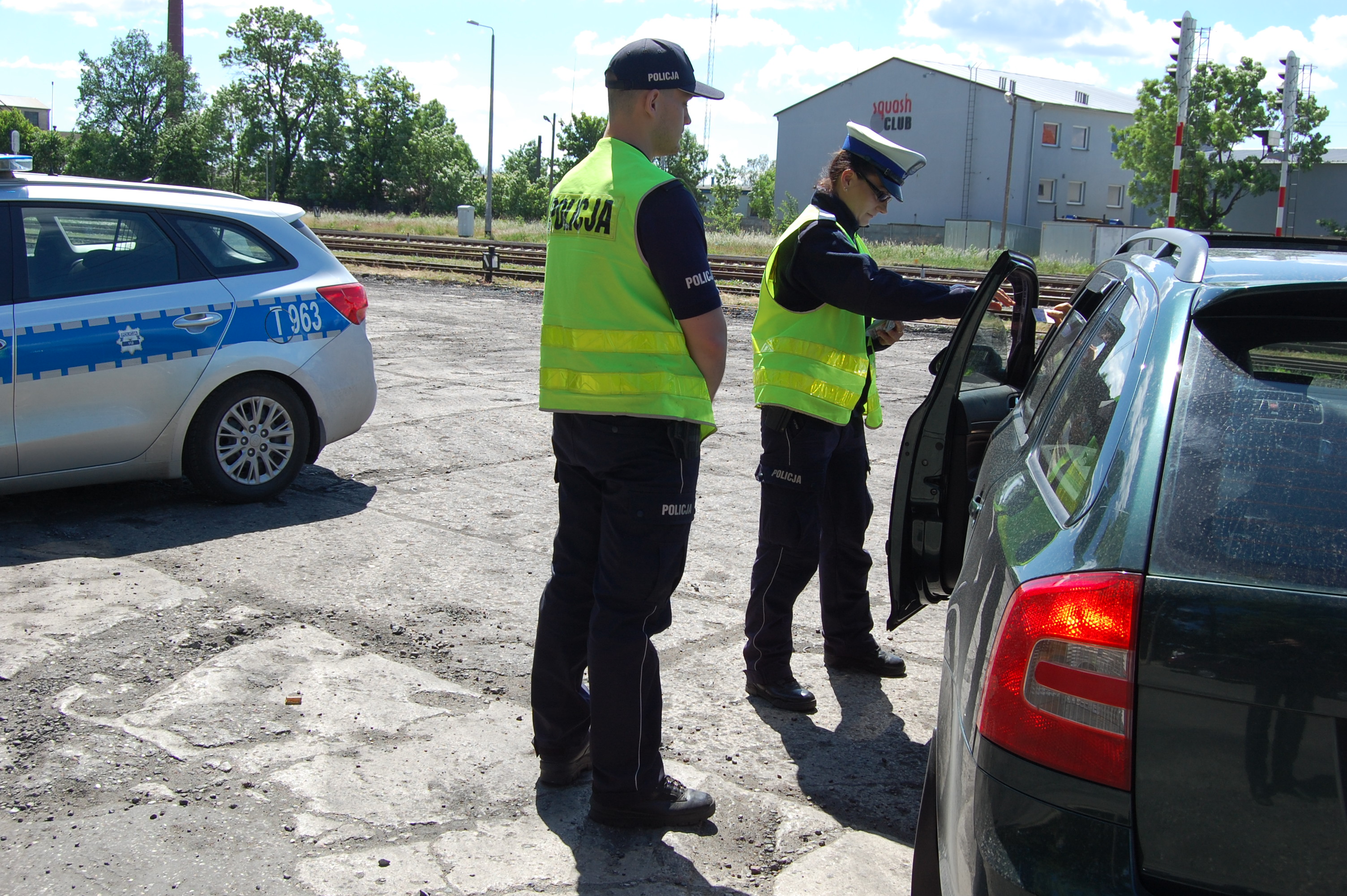 Łapki na kierownicę