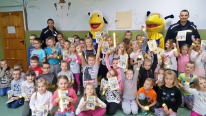 Rozmawiają z dziećmi o bezpieczeństwie