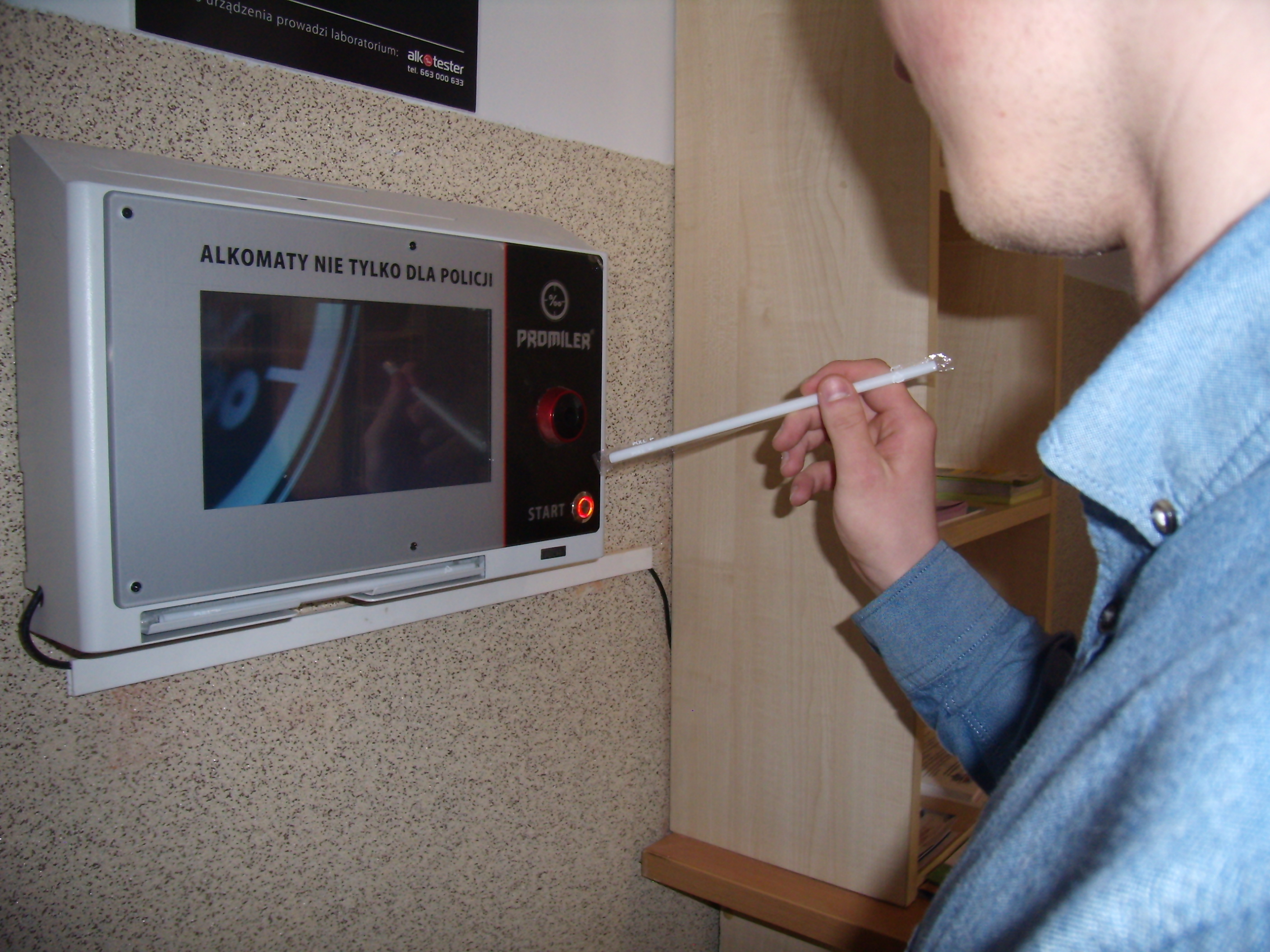 Samoobsługowy alkomat