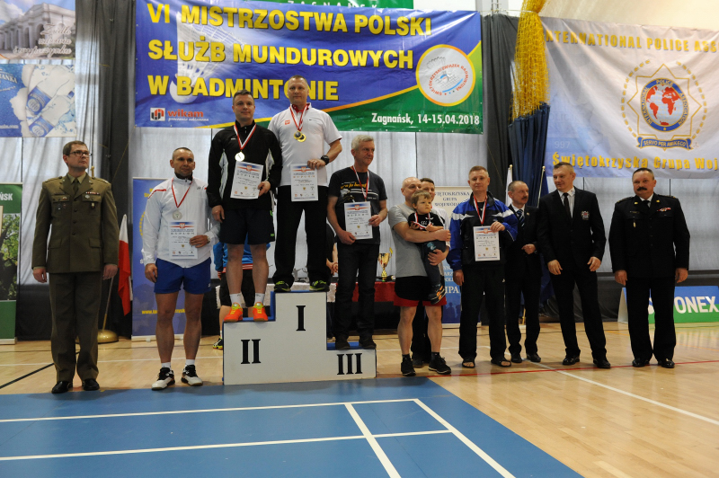 Uczestnicy zawodów (fot. www.szbad.pl)